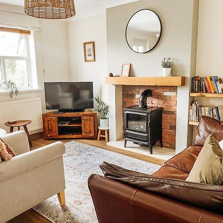 מטלוק Olive Holiday Cottage Matlock מראה חיצוני תמונה