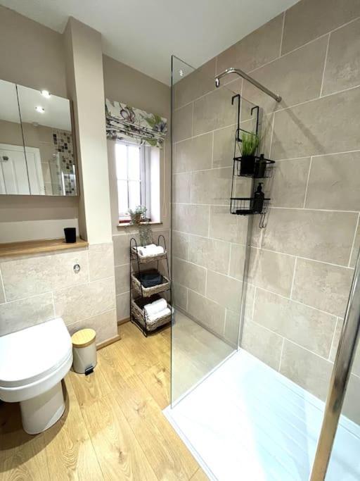 מטלוק Olive Holiday Cottage Matlock מראה חיצוני תמונה
